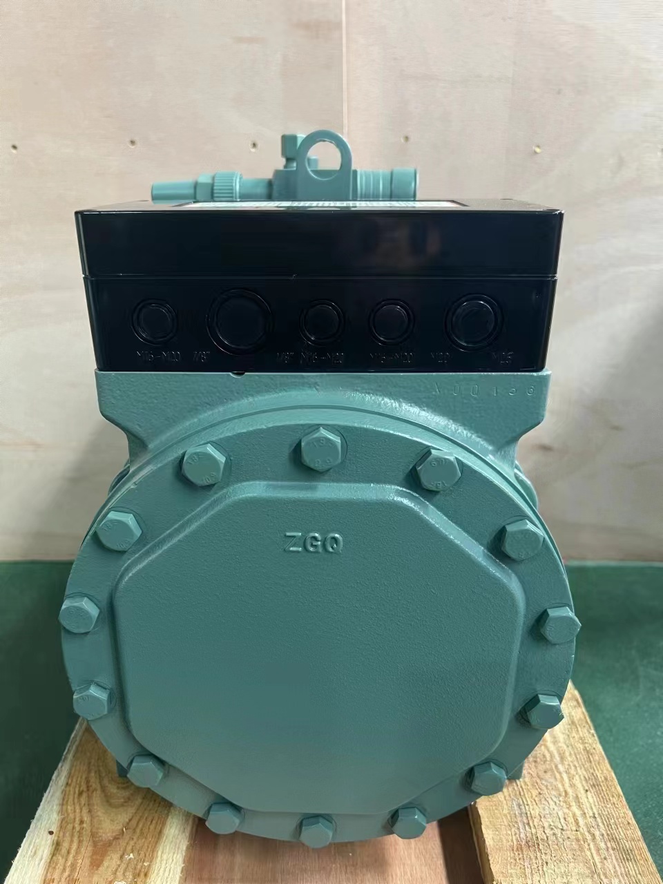 全新沈一冷四缸5匹低温压缩机 制冷设备配件 冷库低温机头B4DES-5(pic6)